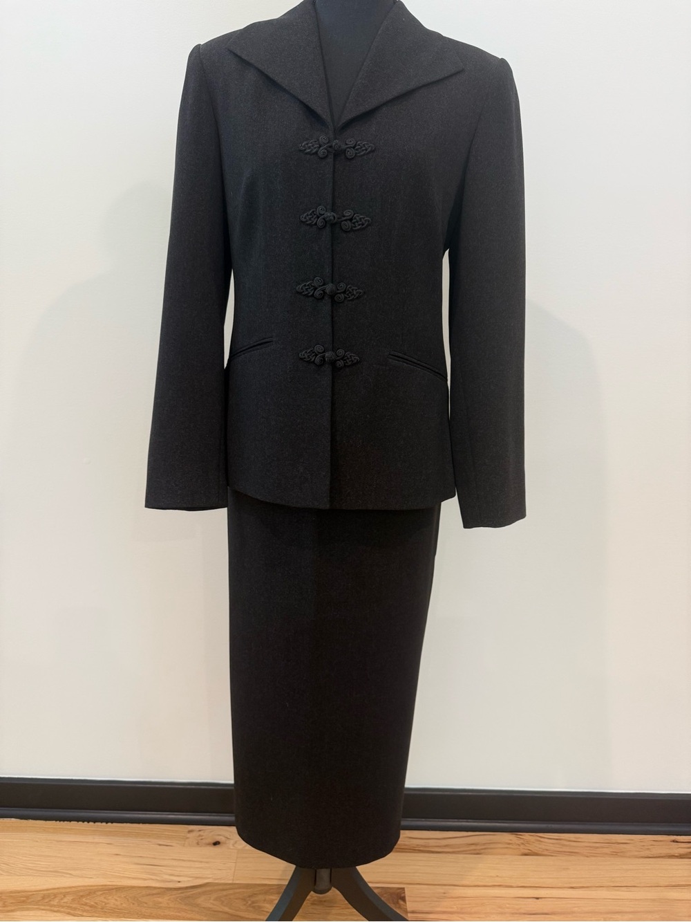 Travis Ayers Black Women's Button-Front Blazer